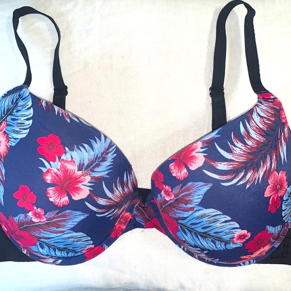 PINK Victoria's Secret Other - Victoria Secret Push-Up Bra